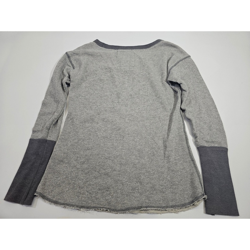 Colosseum Sweatshirt Womens S Grey Solid Wisconsin Badgers Raw Hem Contrast Cuff - Picture 2 of 4